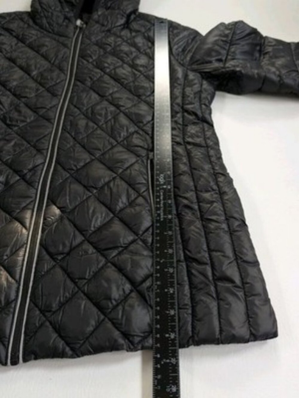 Noize Stella Black Puffer Jacket Coat XL Lightweight Cruelty-Free - Picture 14 of 16